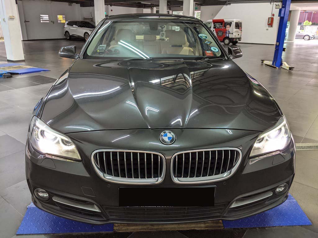 BMW 520i At 2wd 4dr Hid Nav