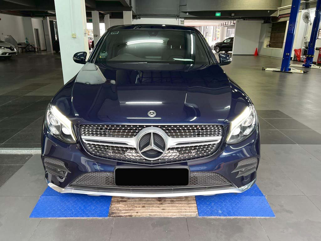 Mercedes Benz GLC250 4matic Coupe AMG Line (R19 Led)