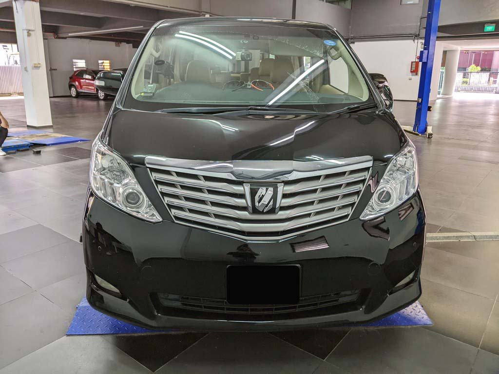 Toyota Alphard Auto (COE Till 01/2031)