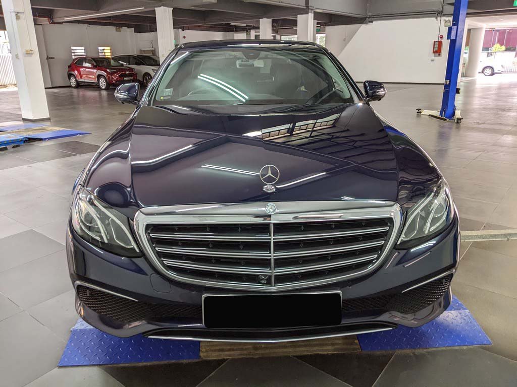 Mercedes Benz E250 Exclusive (R18 Led)