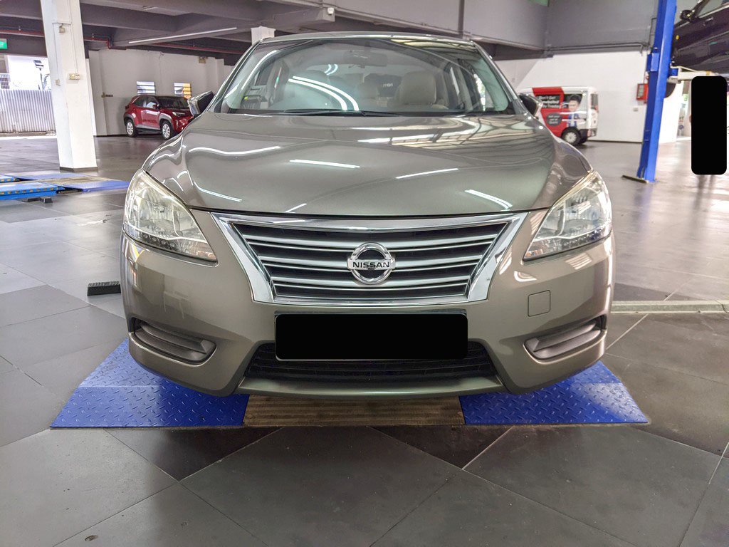 Nissan Sylphy 1.6 CVT ABS D/Airbag 2WD 4DR