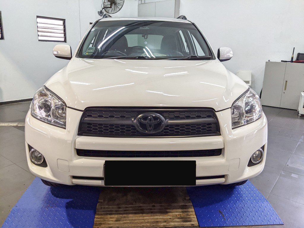Toyota RAV4 2.4 At ABS D/airbag 4WD 5DR (COE TILL 04/2030)