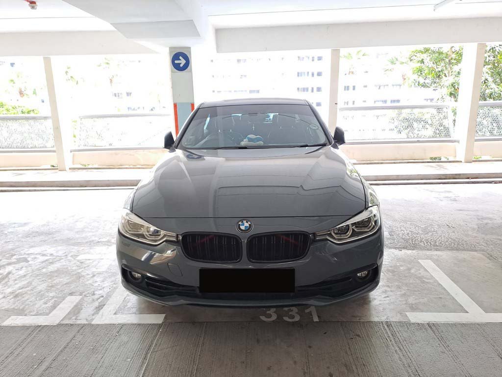 BMW 318i Sedan Led Nav