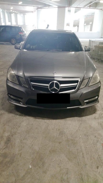 Mercedes Benz E 300 (COE Till 08/2029)
