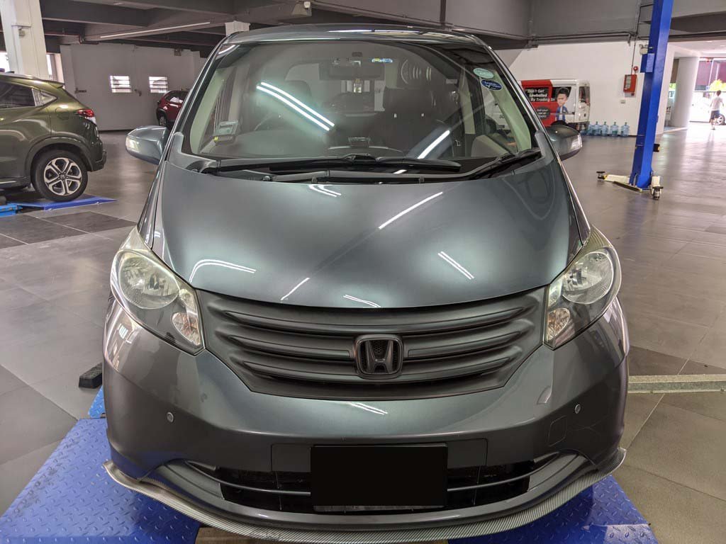 HONDA FREED 1.5L E AT (COE Till 04/2029)