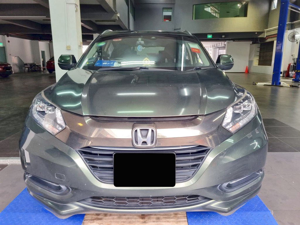 Honda Vezel 1.5z A (Hybrid)