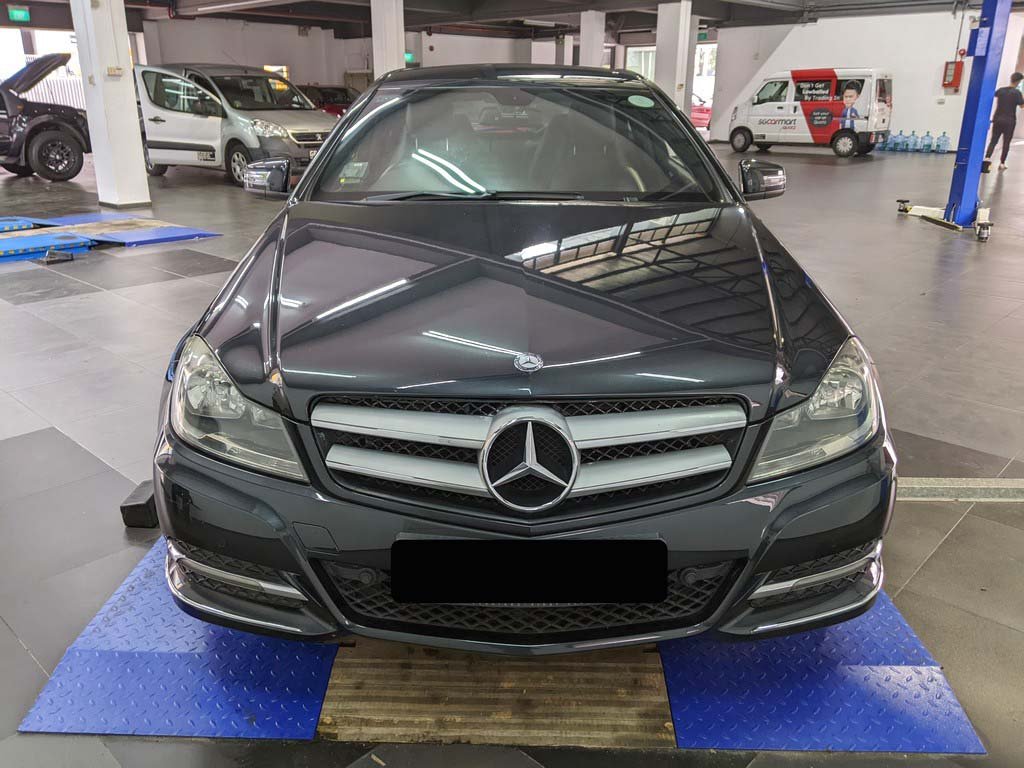 Mercedes Benz C 180 (COE Till 03/2032)