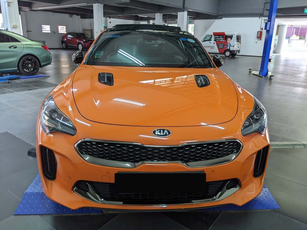 Kia Stinger 2.0a 2wd Sunroof
