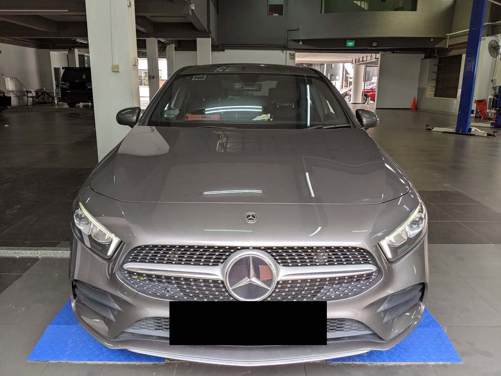 Mercedes Benz A200 Saloon Amg Line (R18 Led)