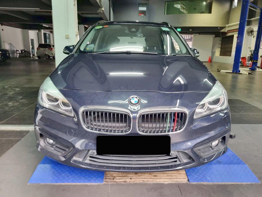 BMW 216i GT Led