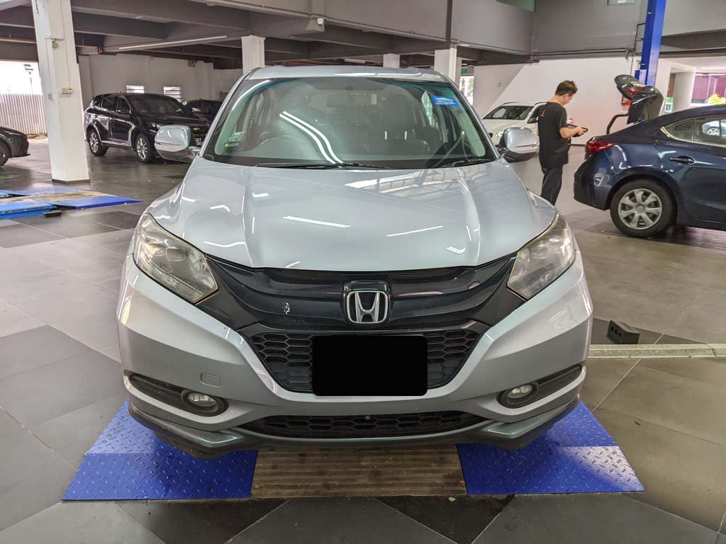 Honda Vezel 1.5X Auto (Hybrid)