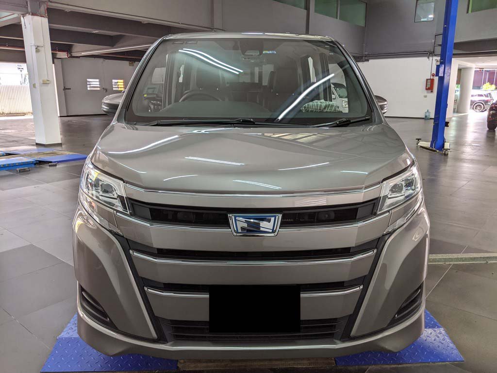 Toyota Noah Hybrid 1.8x Cvt (Hybrid)