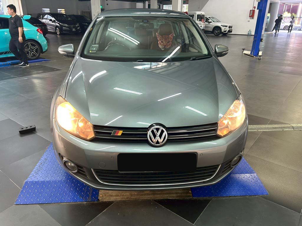 Volkswagen New Golf 1.4 Tsi At 5k14q5 (COE Till 01/2031)