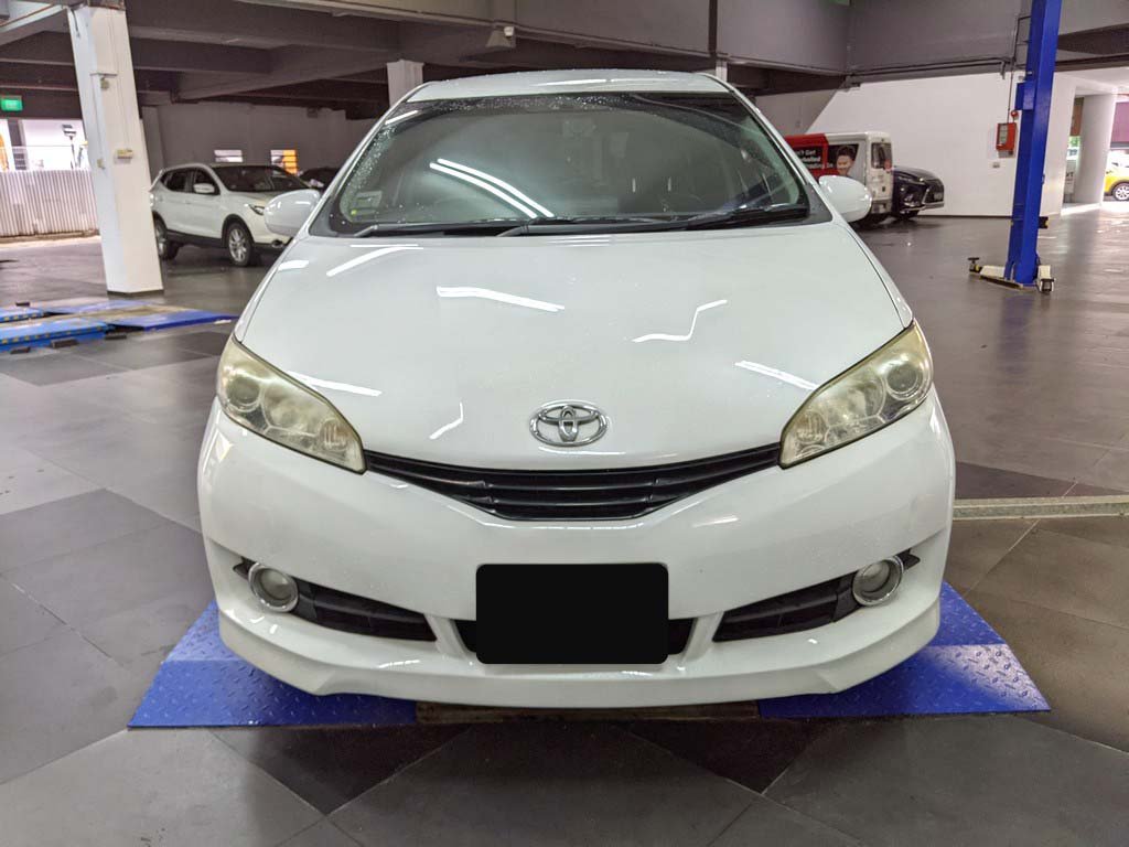 Toyota Wish 2.0 Auto (COE Till 05/2029)