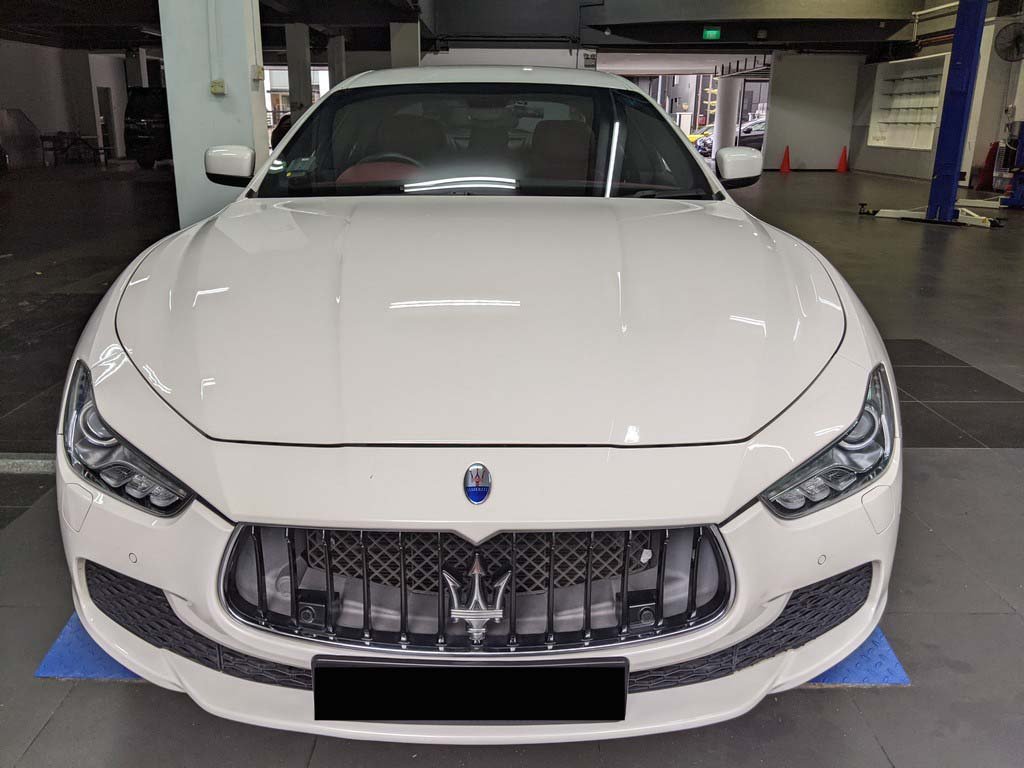 Maserati Ghibli V6 3.0 At