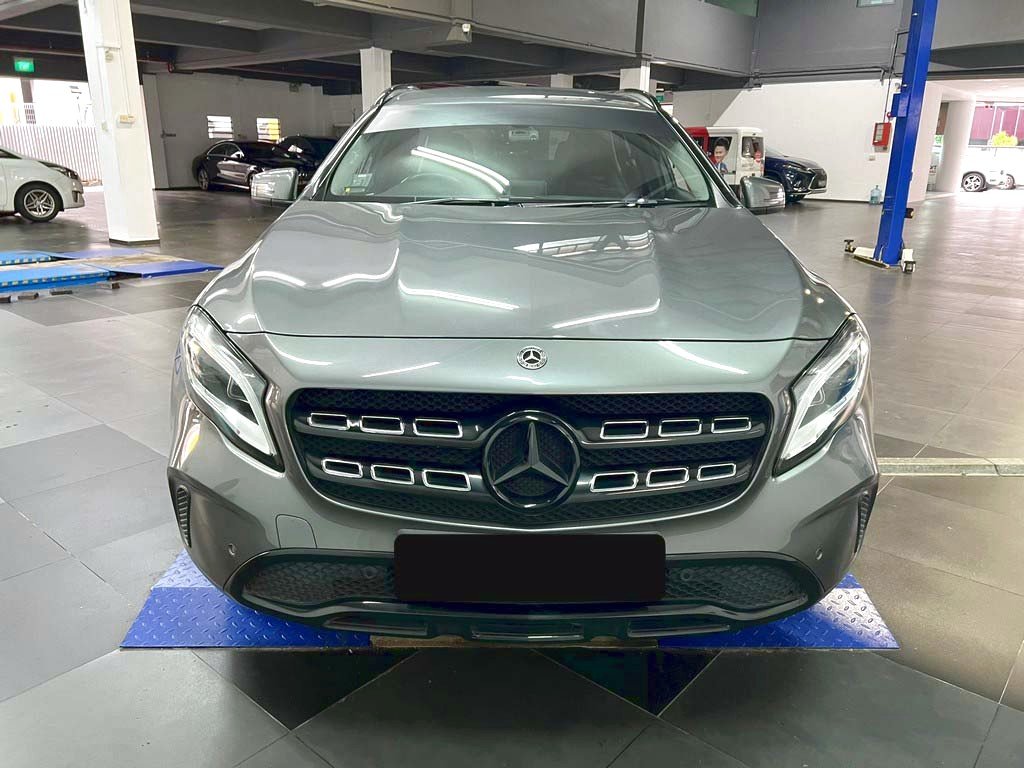 Mercedes Benz GLA180 Urban (R18 Led)