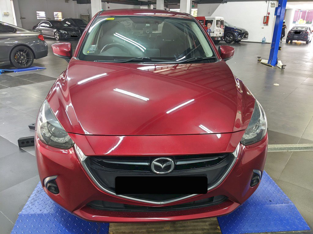 Mazda 2 Hatchback 1.5 At Deluxe 2wd