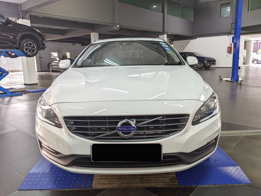 Volvo V60 T2 (a)