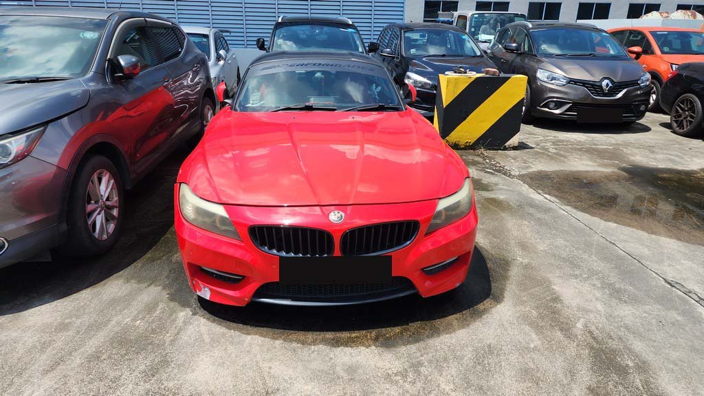 BMW Z4 2.5 Sdrive23I A (COE Till 08/2029)