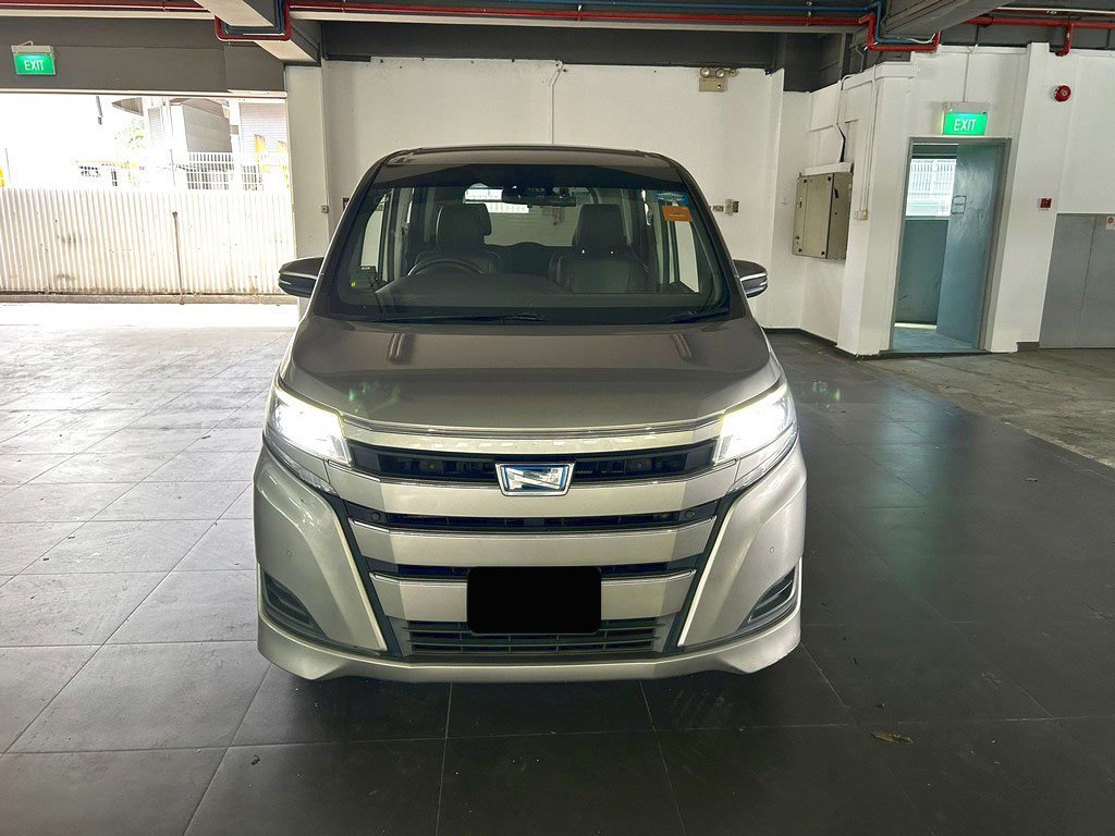 Toyota Noah 1.8x Cvt (Hybrid)