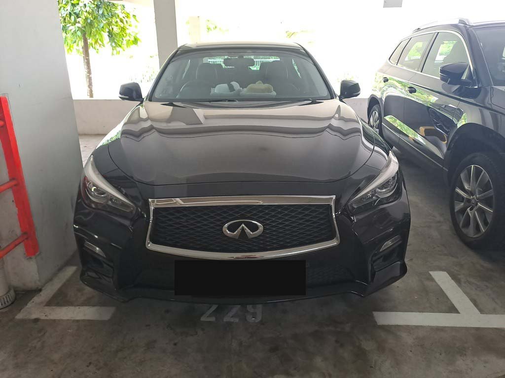 Infiniti Q50 2.0T Sport A/T S/R (R19)