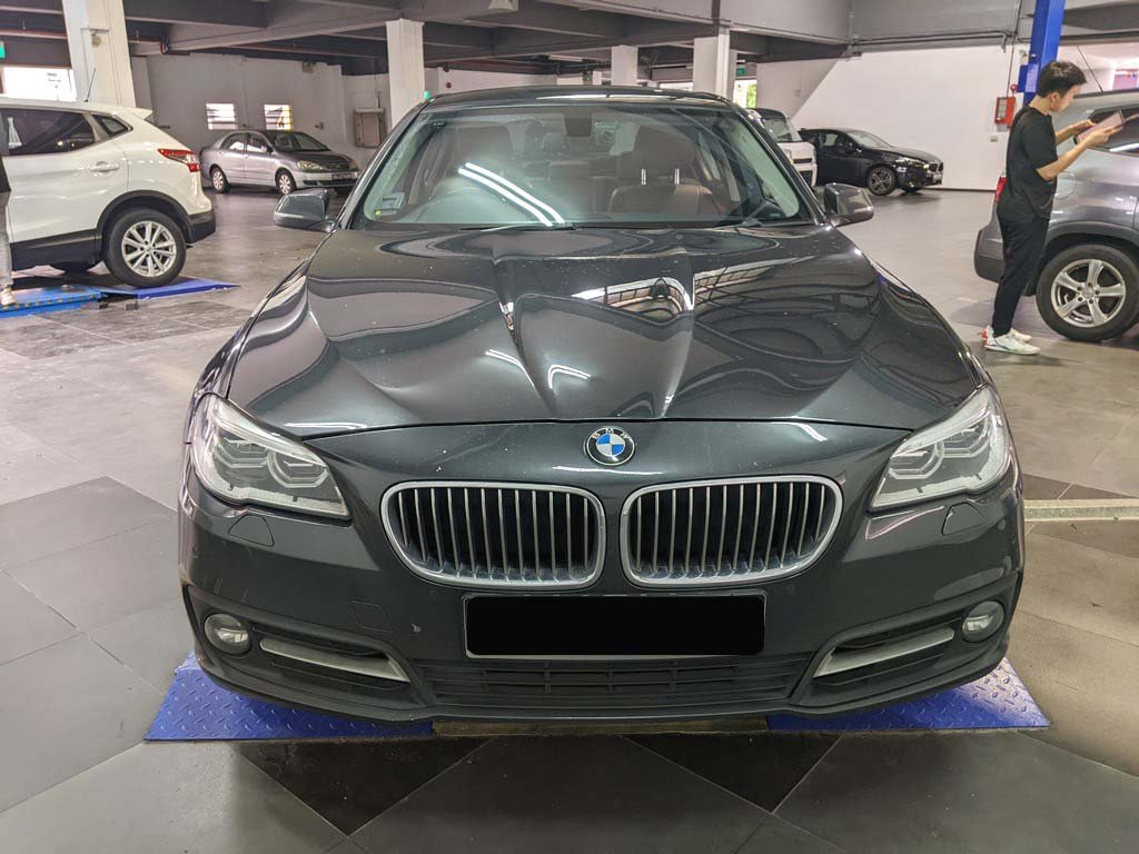 BMW 520I At D/ab 2wd 4dr Led Nav