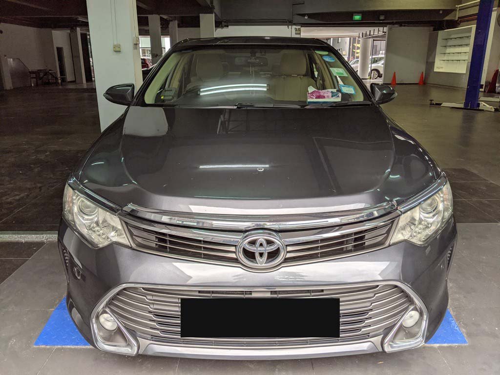 Toyota Camry 2.5 Auto