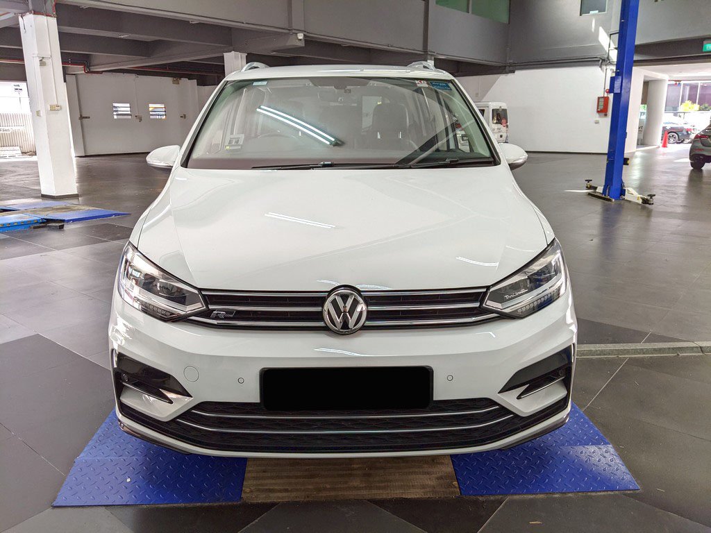 Volkswagen Touran 1.4 Tsi R Line Std Rf