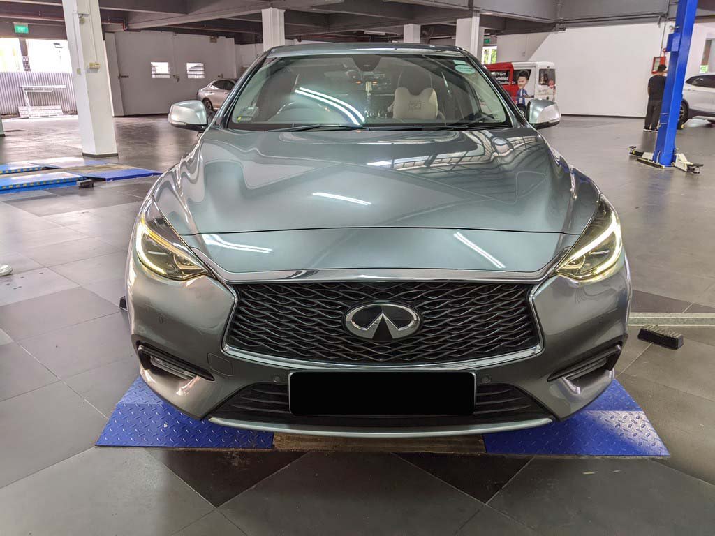 Infiniti Q30 1.5d Premium Dct