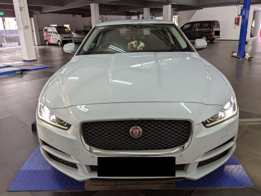 Jaguar XE 2.0 I4d Tss