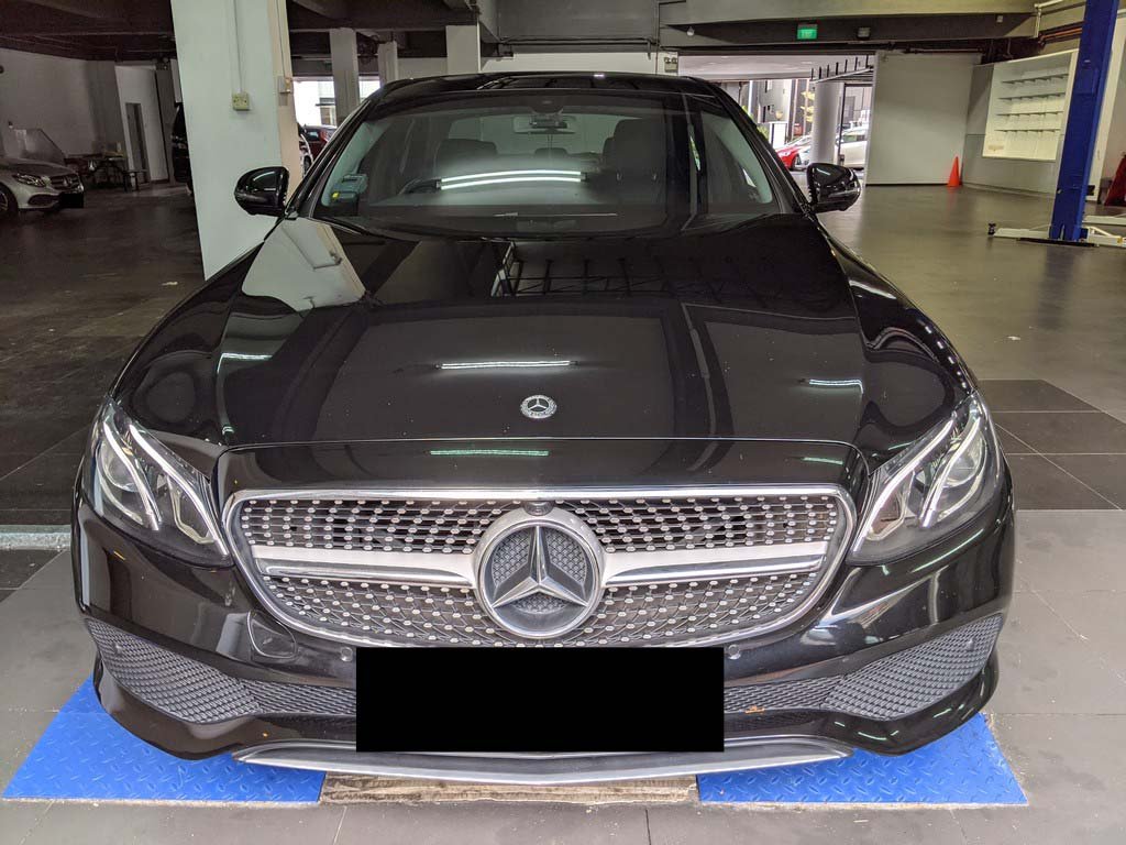 Mercedes Benz E200 Avg (R18 Led)