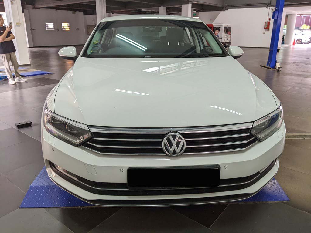 Volkswagen Passat B8 1.8 TFSI At 3g24jz