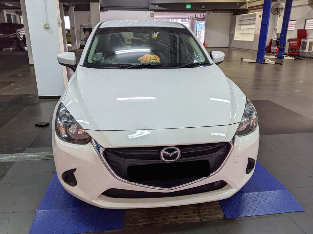 Mazda 2 Sedan 1.5 At Standard Plus Eu6