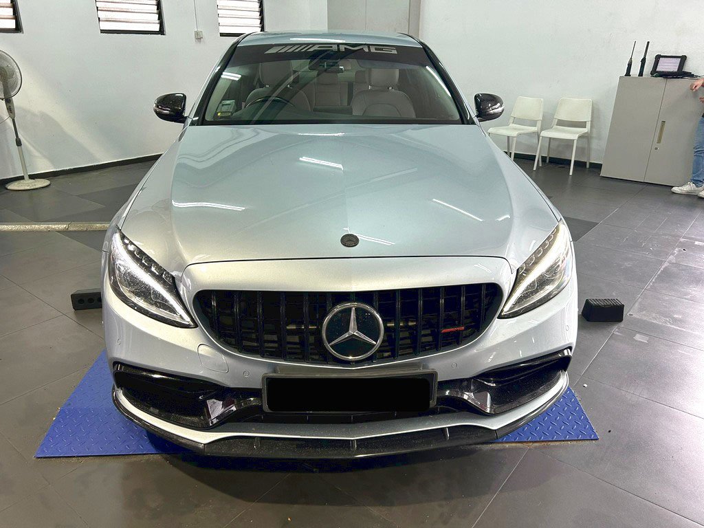 Mercedes Benz C180 Avantgarde (r17 Led)