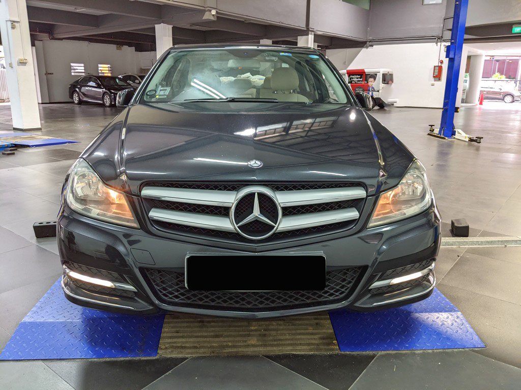 Mercedes Benz C 180 Kompressor (COE Till 02/2032)