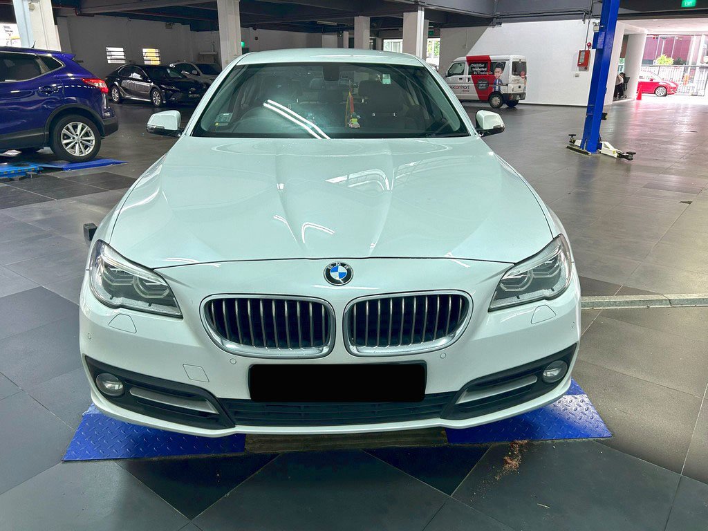 BMW 520i At 2wd 4dr Led Nav