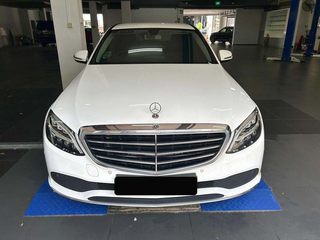 Mercedes Benz C180 Exclusive (R17 Led)