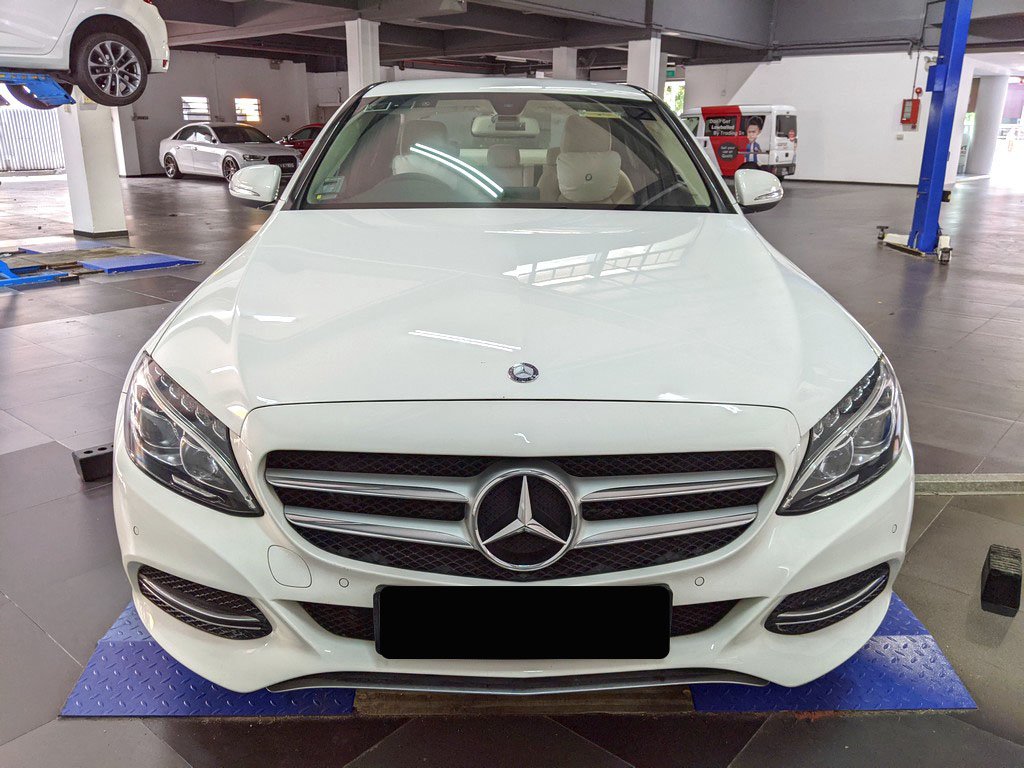 Mercedes Benz C200 Avantgarde (r17 Led)