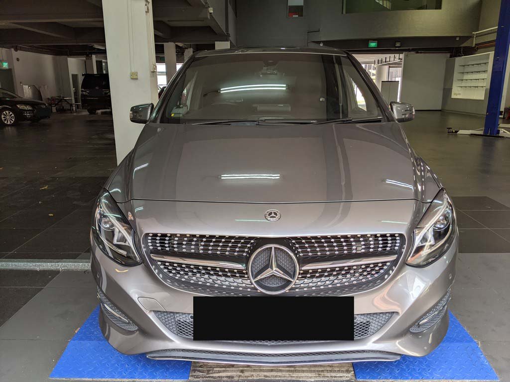 Mercedes Benz B180 Style (R16 Led)