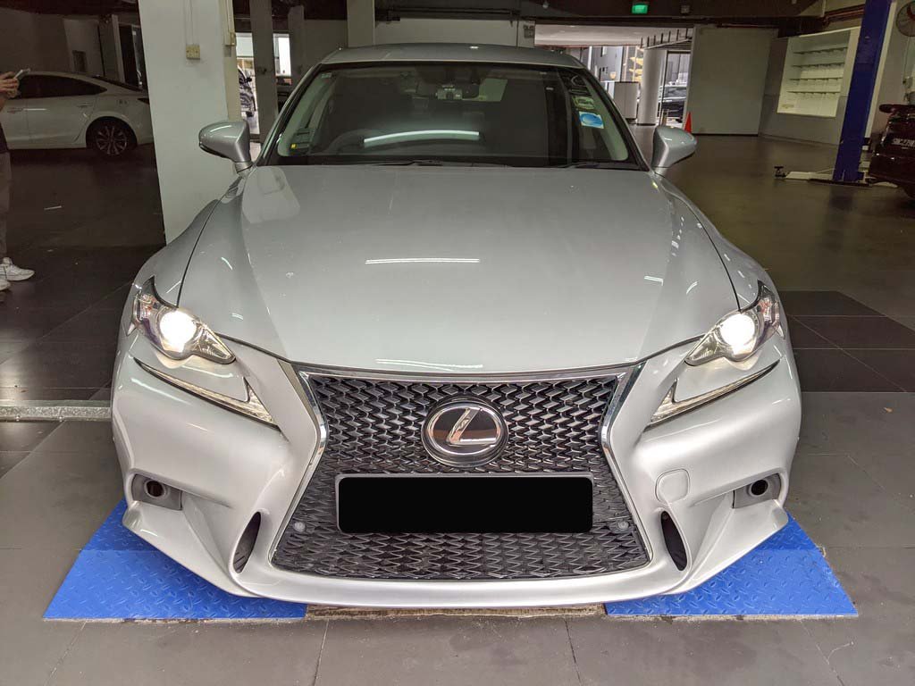 Lexus IS200T Executive