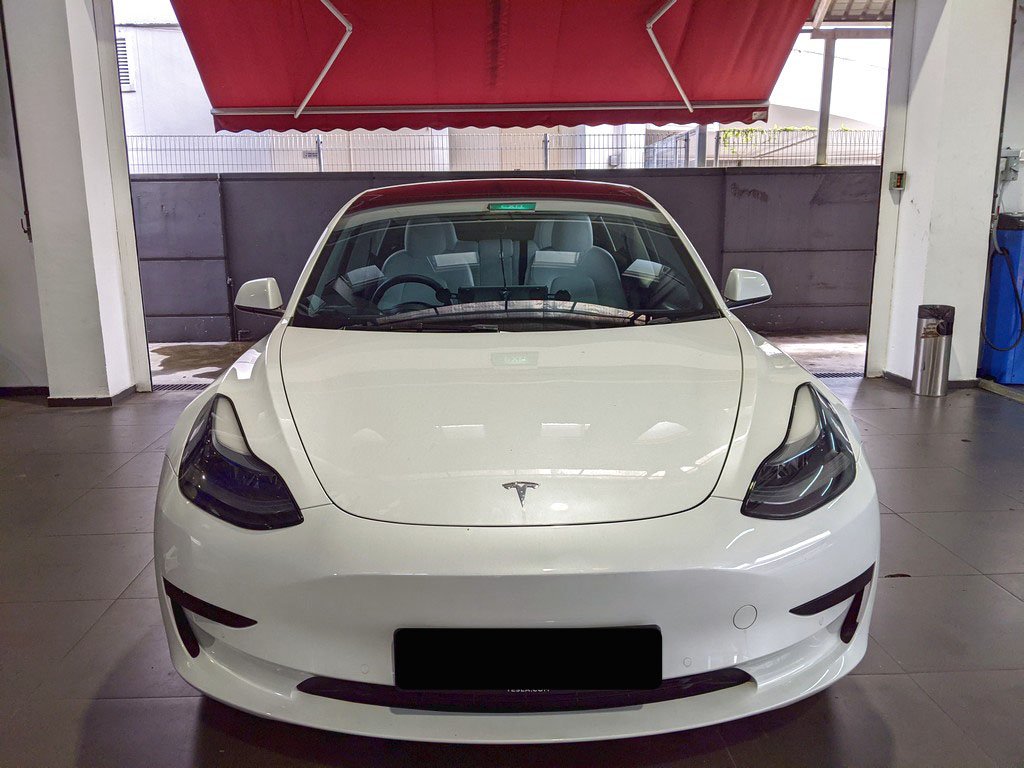 Tesla Model 3 Rwd (Electric Vehicle)