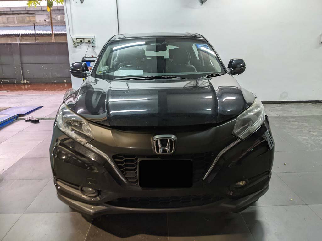 Honda Vezel 1.5X A (Hybrid)