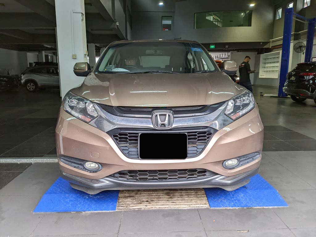 Honda Vezel 1.5X Auto (Hybrid)