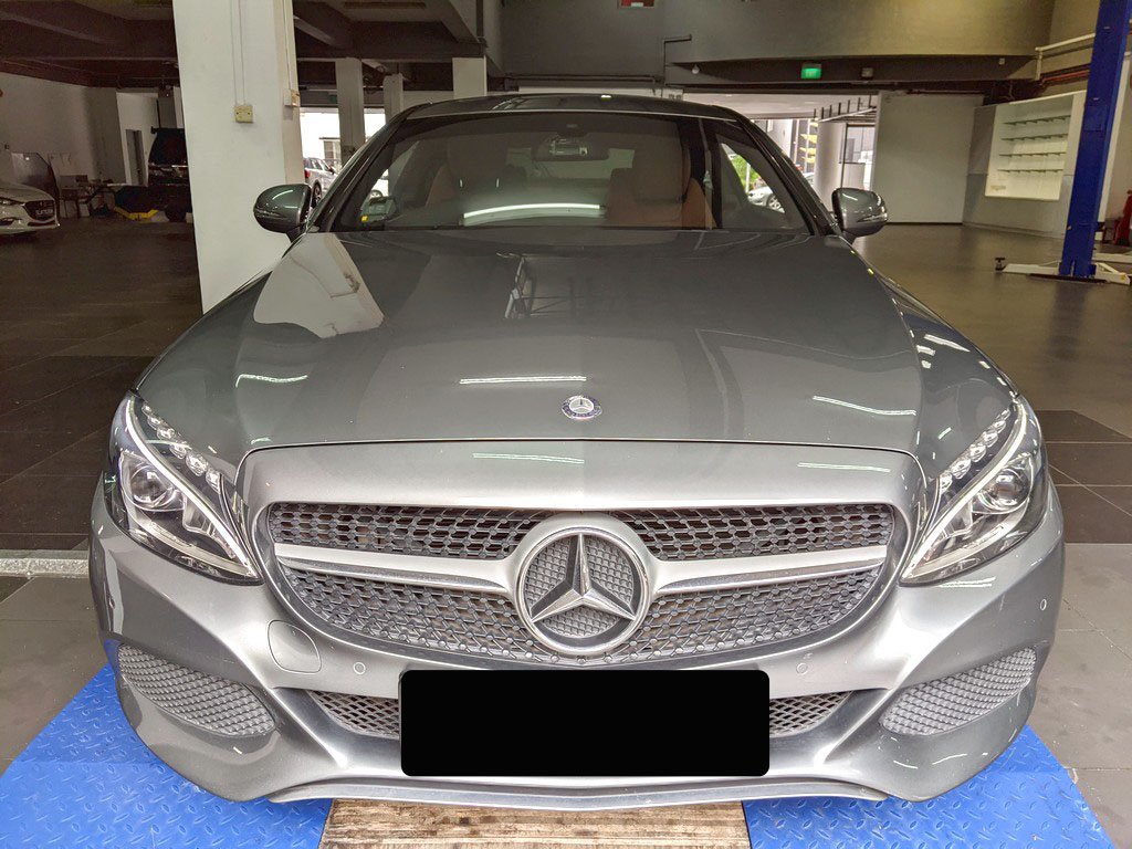 Mercedes Benz C180 Coupe (r17 Led)