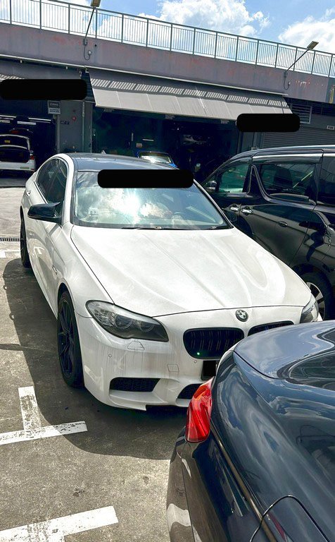 BMW 523i 2.5 At Abs D/ab 2wd 4dr Gas/d Nav (COE Till 03/2031)