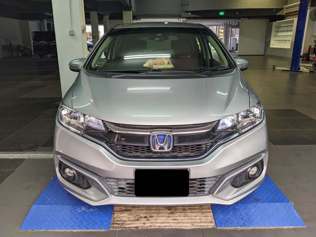 Honda Fit 1.5 F Auto (Hybrid)