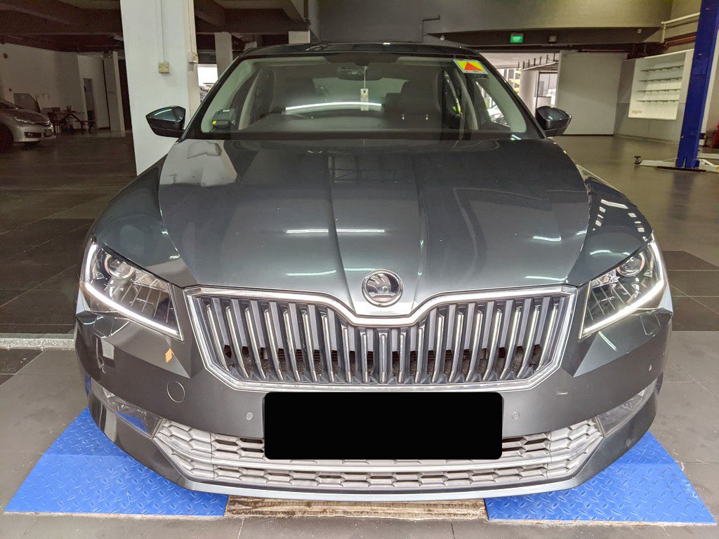 Skoda Superb Ambition Plus 2.0 Tsi (a)