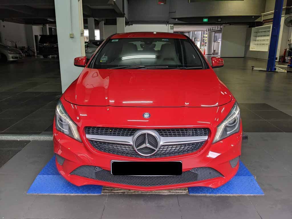 Mercedes Benz CLA180 (r18 Bi)