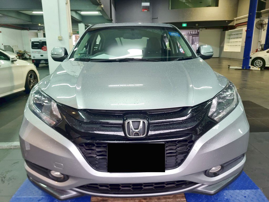 Honda Vezel 1.5X Auto (Hybrid)