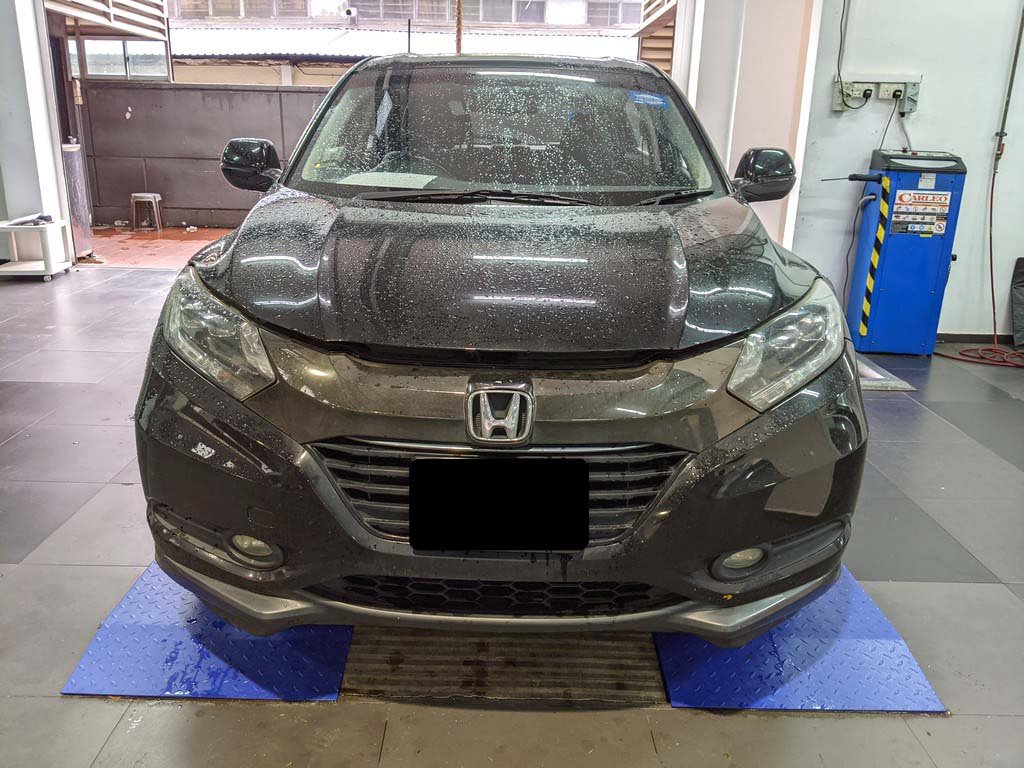 Honda Vezel 1.5X Auto (Hybrid)